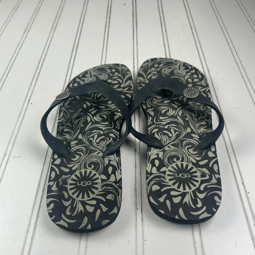 UGG Black Patterned Flip Flop Thong Sandals Women’s Size 7